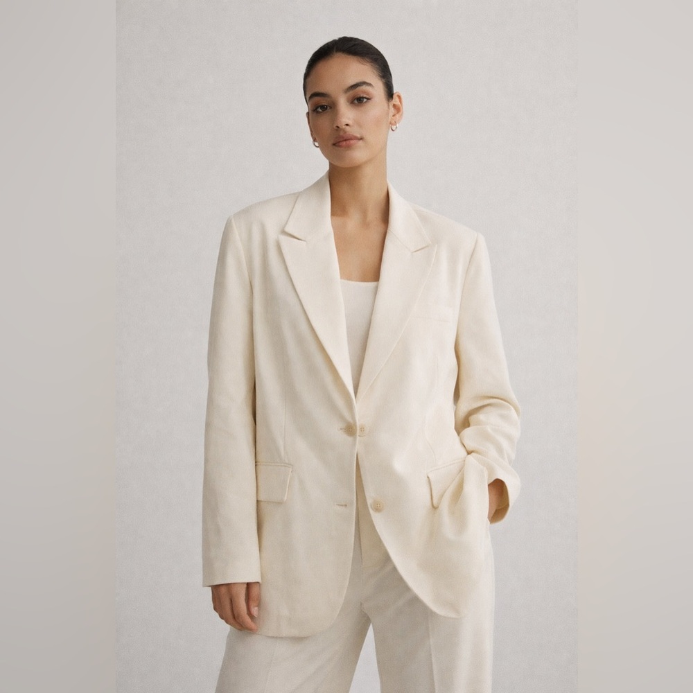 ZARA Oversized Blazer –‎ Cream/Ivory – Size Medium Large – NWT
